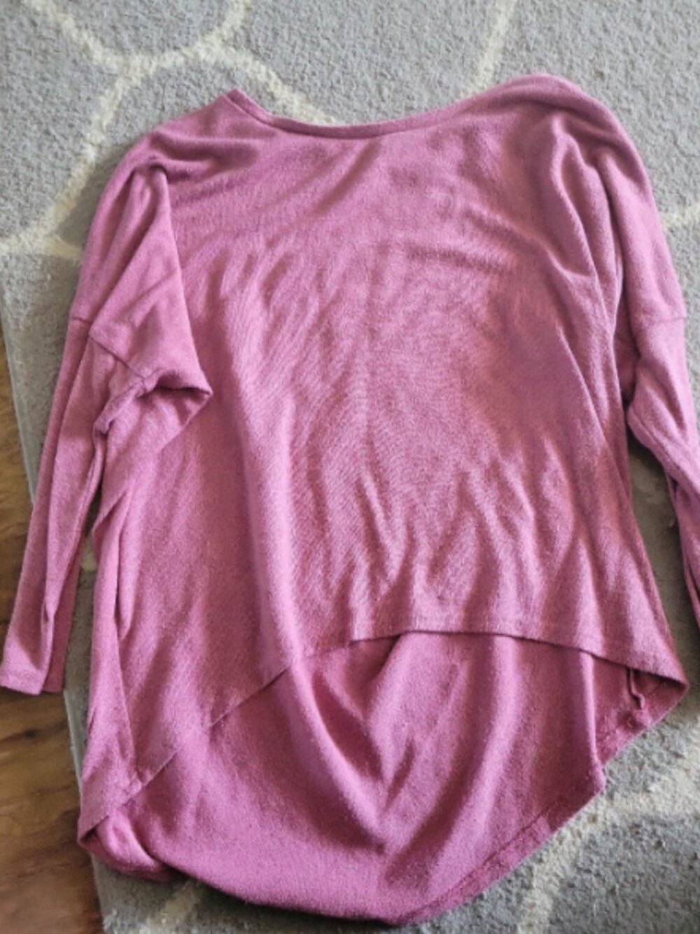 Womens size medium dolman style shirt